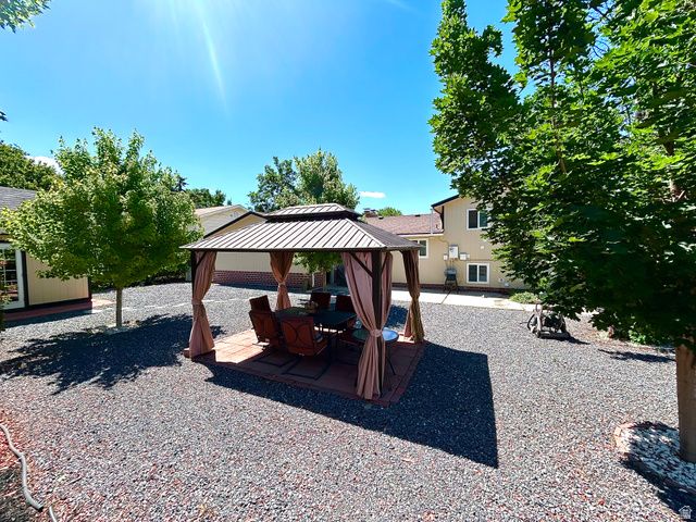 373 E 10450 S, Sandy, UT 84070