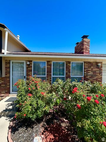 373 E 10450 S, Sandy, UT 84070