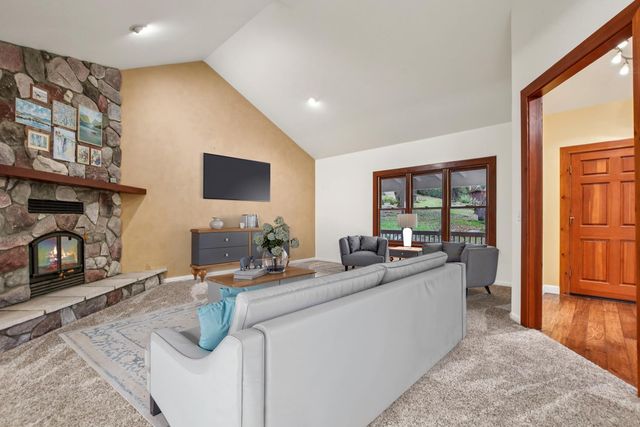 7650 Buzzards Gulch Rd, Somerset, CA 95684