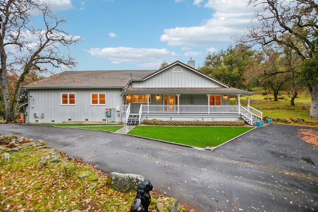 7650 Buzzards Gulch Rd, Somerset, CA 95684