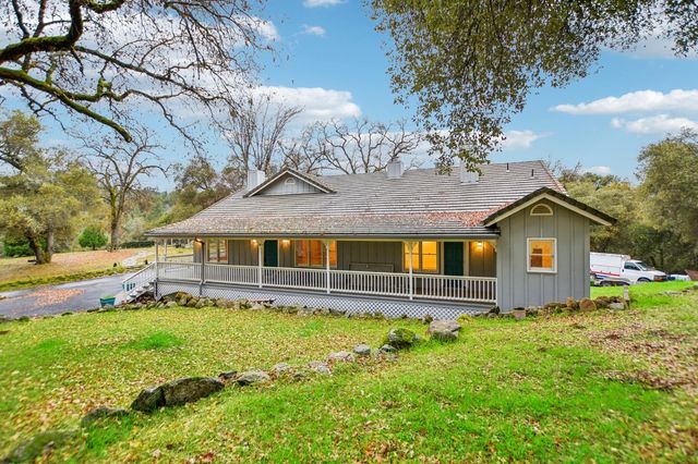 7650 Buzzards Gulch Rd, Somerset, CA 95684