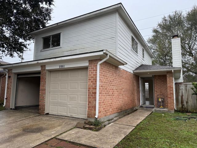 8339 E Ridge Drive, Houston, TX 77040