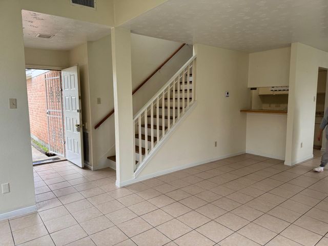 8339 E Ridge Drive, Houston, TX 77040