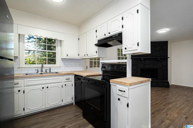 904 KATHRYNE CIRCLE, Birmingham, AL 35235