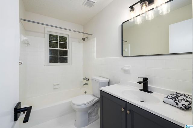 904 KATHRYNE CIRCLE, Birmingham, AL 35235