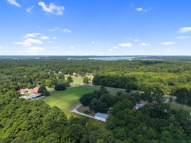 12917 Fm 355, Trinity, TX 75862