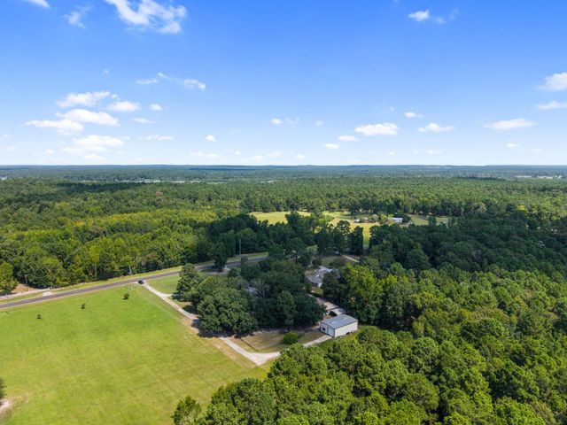 12917 Fm 355, Trinity, TX 75862