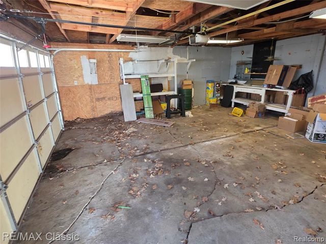 3259 N State Road, Davison, MI 48423