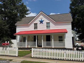 43 Quarry Street, Gainesville, GA 30501