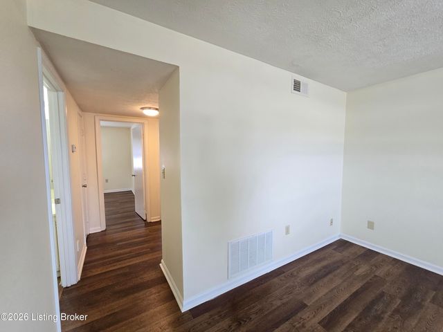 3212 Springfield Dr 3, Louisville, KY 40214