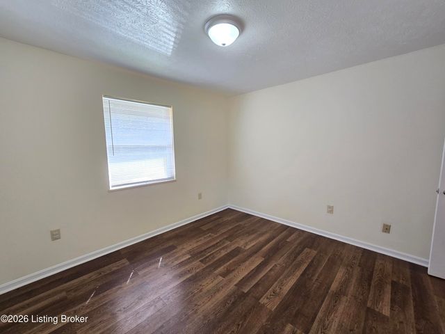 3212 Springfield Dr 3, Louisville, KY 40214