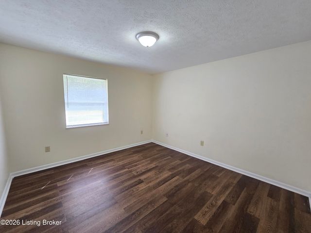 3212 Springfield Dr 3, Louisville, KY 40214
