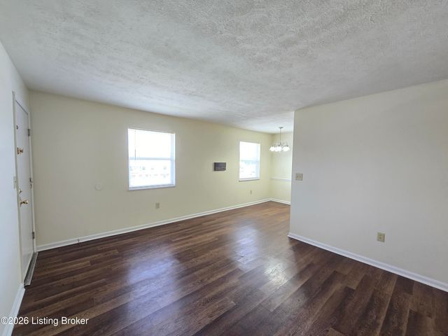 3212 Springfield Dr 3, Louisville, KY 40214