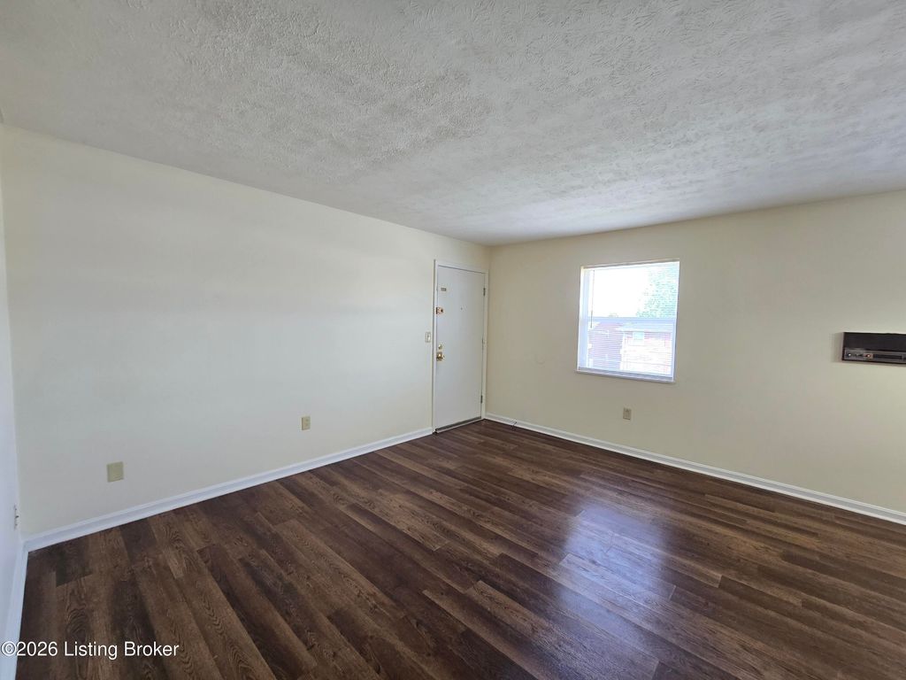 3212 Springfield Dr 3, Louisville, KY 40214