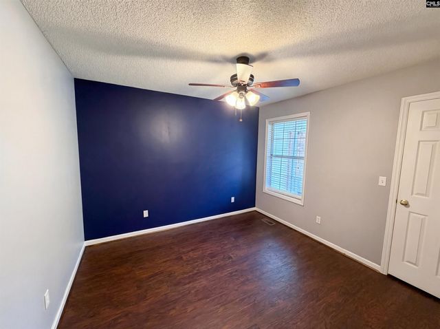 206 Gleneagle Circle, Irmo, SC 29063