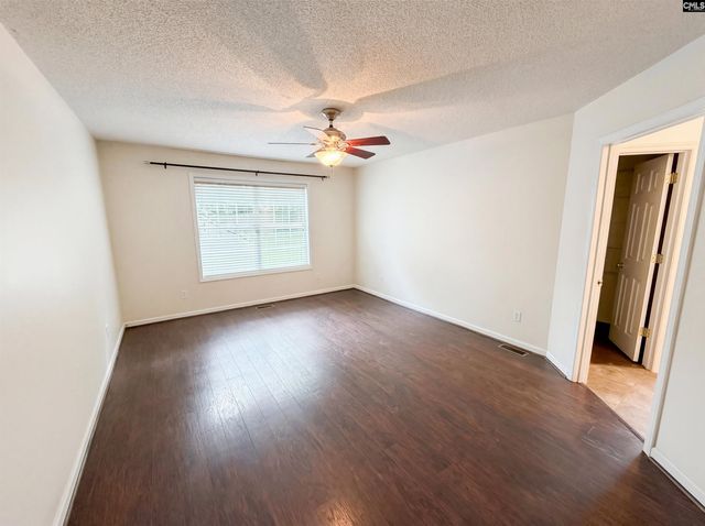 206 Gleneagle Circle, Irmo, SC 29063