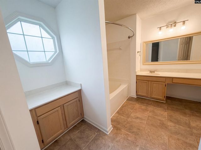 206 Gleneagle Circle, Irmo, SC 29063