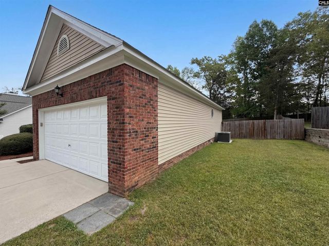 206 Gleneagle Circle, Irmo, SC 29063