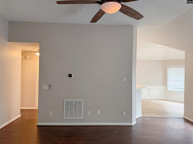 206 Gleneagle Circle, Irmo, SC 29063