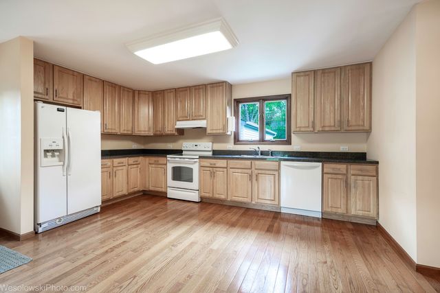 511 W Palatine Road, Palatine, IL 60067