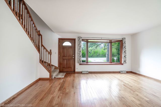511 W Palatine Road, Palatine, IL 60067