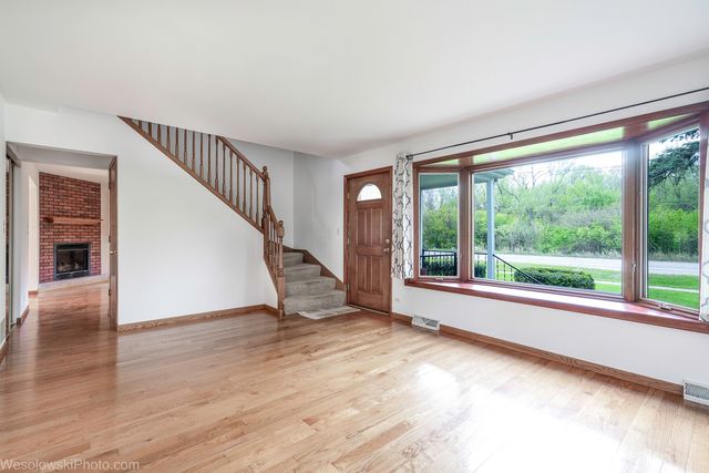 511 W Palatine Road, Palatine, IL 60067