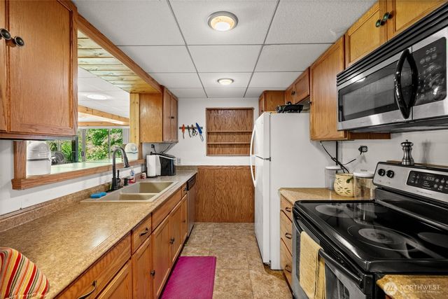 502 Beckett Lane SW, Orting, WA 98360