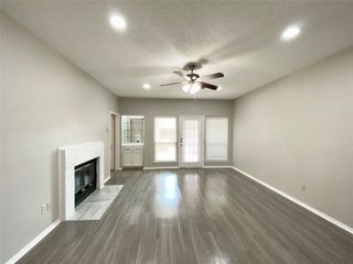 500 Norwood Place 2, Arlington, TX 76013