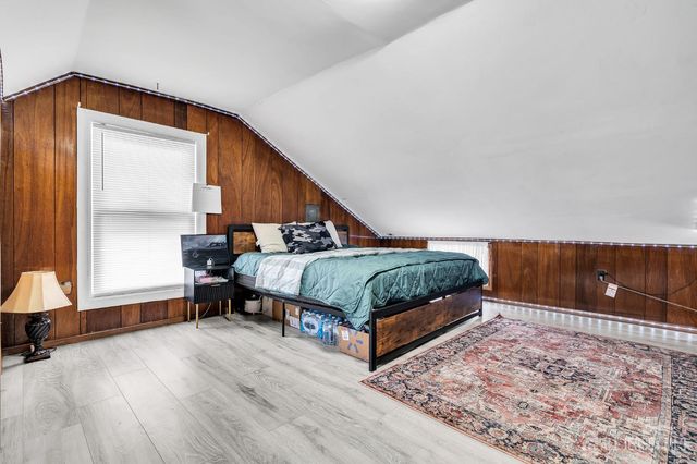 89 W Warren Street, Iselin, NJ 08830