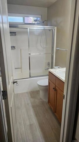 190 Avenida Descanso A, Oceanside, CA 92057