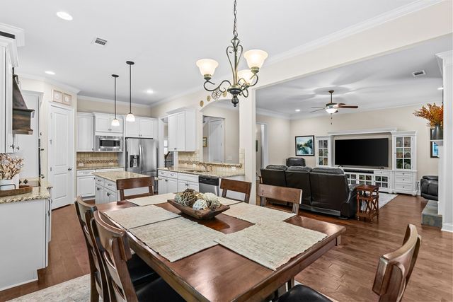 336 Cypressglade Ln, Midland City, AL 36350