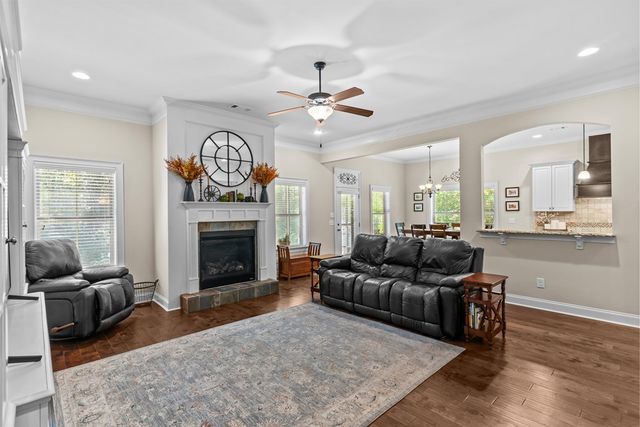 336 Cypressglade Ln, Midland City, AL 36350