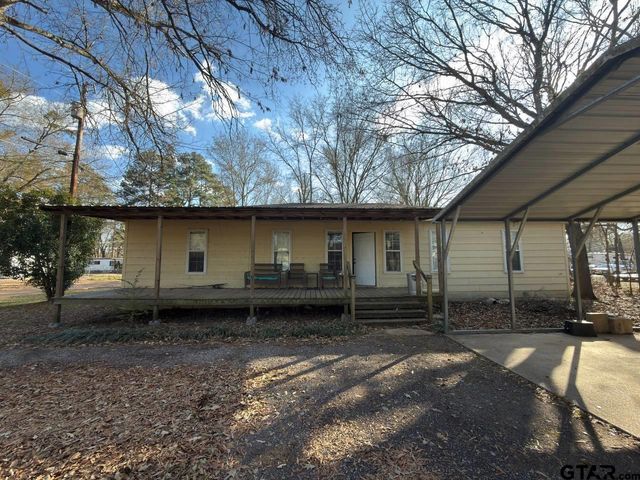 2472 Lovely, Chandler, TX 75758