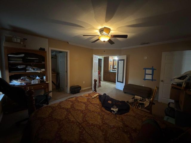 2472 Lovely, Chandler, TX 75758