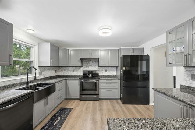 12 Fenway Drive, Milford, MA 01757