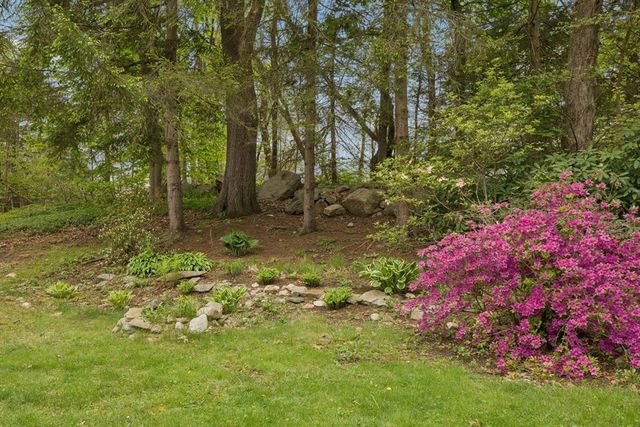 12 Fenway Drive, Milford, MA 01757