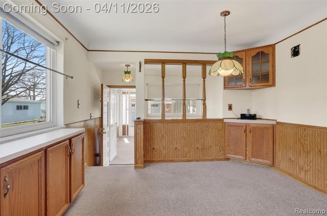 11480 Hanford Drive, Warren, MI 48093