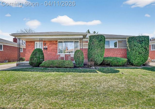 11480 Hanford Drive, Warren, MI 48093