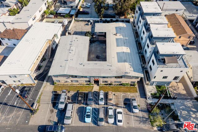 820 Chestnut Avenue, Los Angeles, CA 90042
