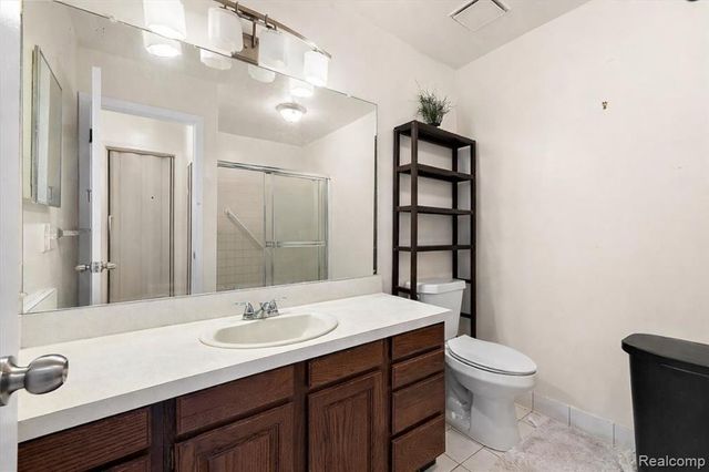 7361 Radcliff Drive, West Bloomfield, MI 48322