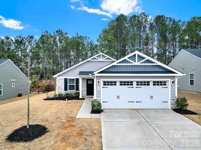515 Grandiflora Avenue, Lancaster, SC 29720