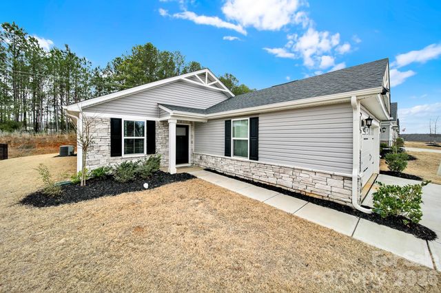 515 Grandiflora Avenue, Lancaster, SC 29720