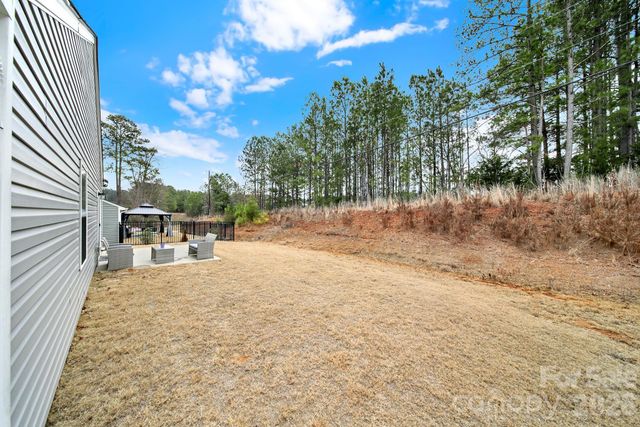 515 Grandiflora Avenue, Lancaster, SC 29720