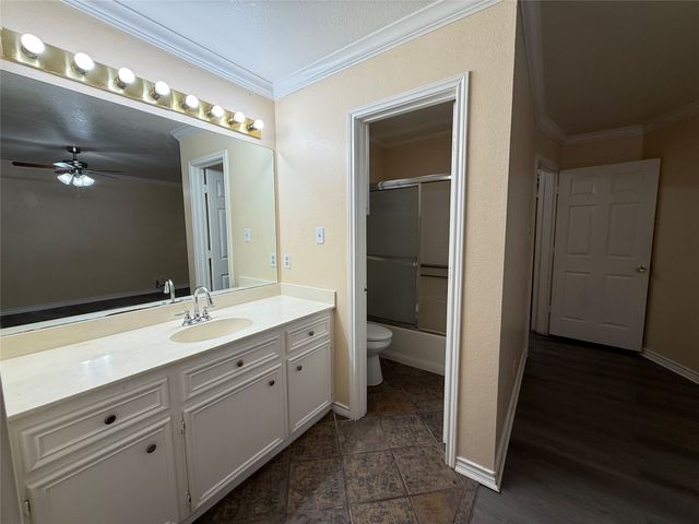 503 Lexington Drive, Corsicana, TX 75110