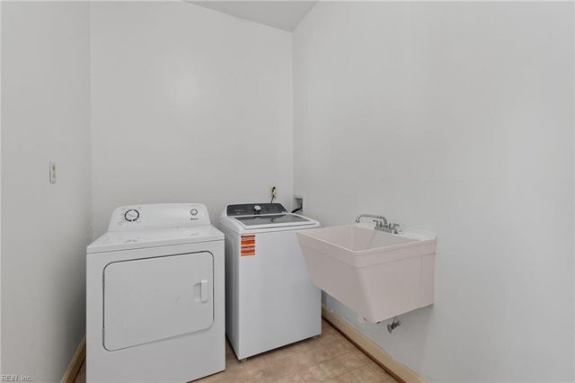 507 Windemere RD, Newport News, VA 23602