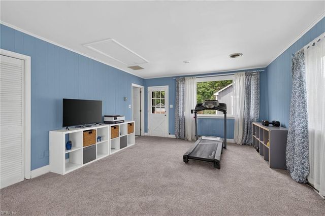 507 Windemere RD, Newport News, VA 23602