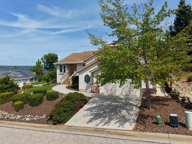 114 Defiant Way, Grass Valley, CA 95945