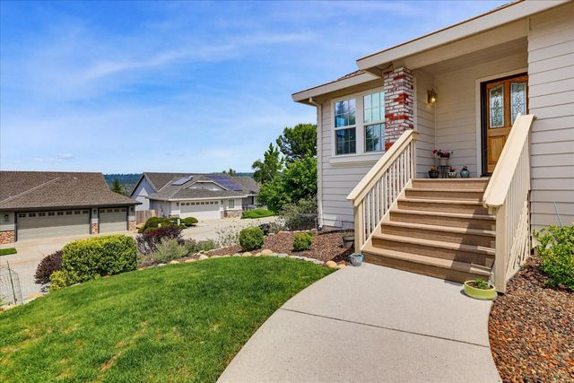 114 Defiant Way, Grass Valley, CA 95945