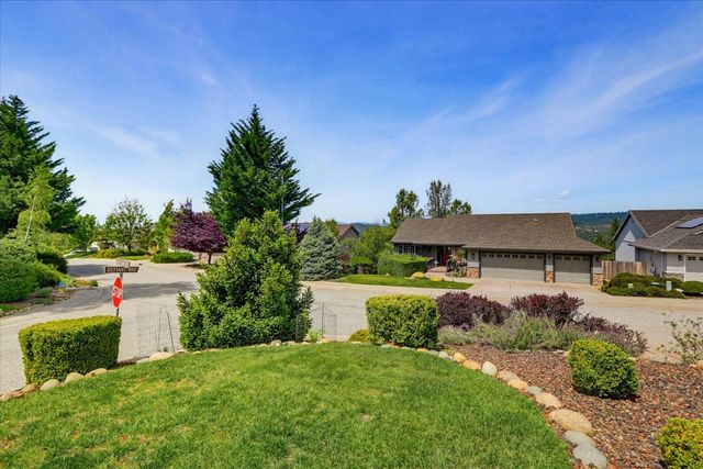 114 Defiant Way, Grass Valley, CA 95945