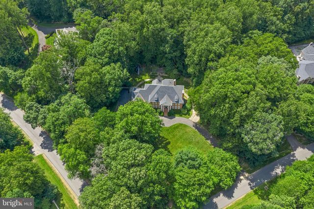 190 FALCON RIDGE RD, Great Falls, VA 22066